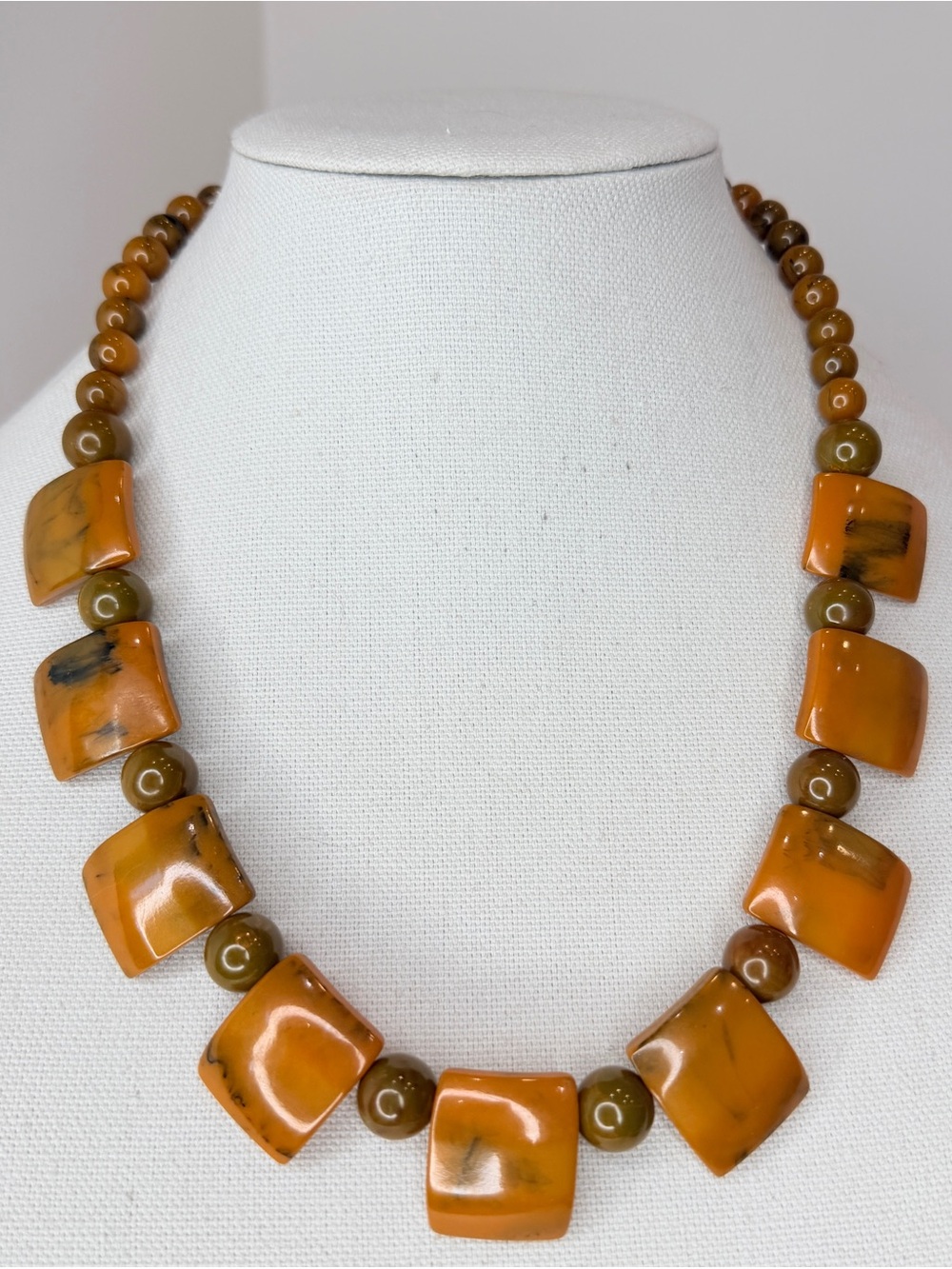 Vintage Butterscotch Tested Bakelite Bead Necklace 21” Art Deco Chunky Retro MCM